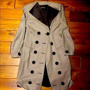 VINTAGE LOUIS FERAUD MINT CONDITION LIKE NEW